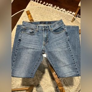 Luck Brand / 411 slim fit jean